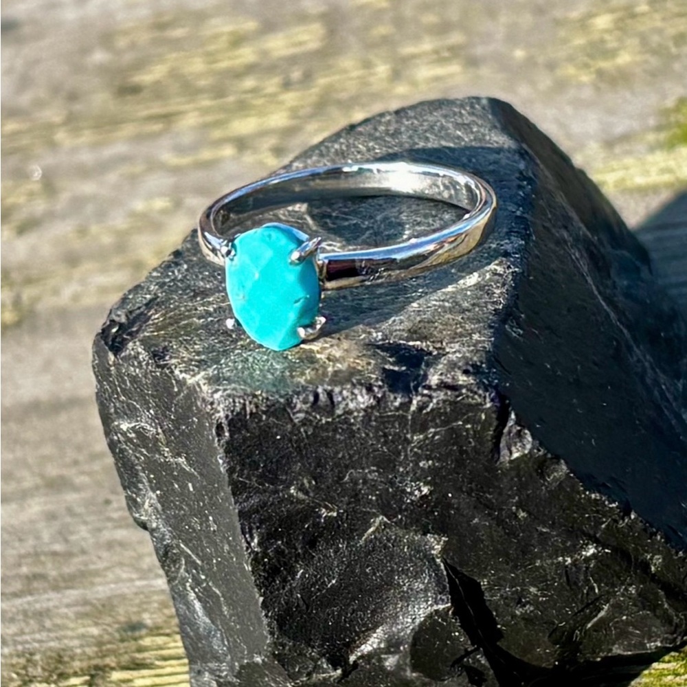 Turquoise Ring - Picture 7 of 11